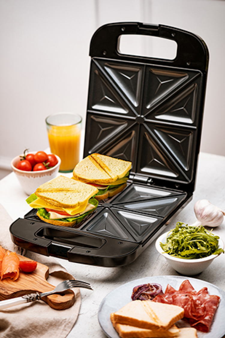 Adler Sandwich grill for 4 sandwiches Adler Sandwich grill for 4 sandwiches