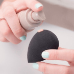Make-up sponge / Powder puff Make-up sponge / Powder puff