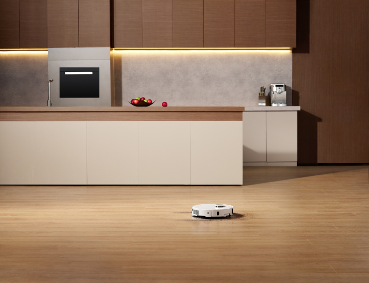 Dreame X40 Ultra Robot vacuum cleaner, White