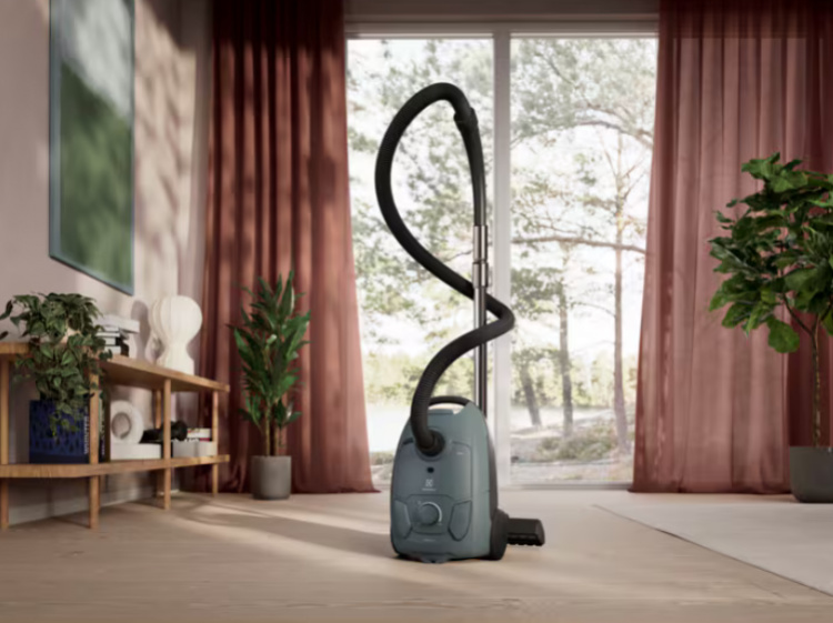 Electrolux Clean 500 - Bagged Vacuum Cleaner