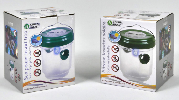 Genius Ideas Solar powered insect trap