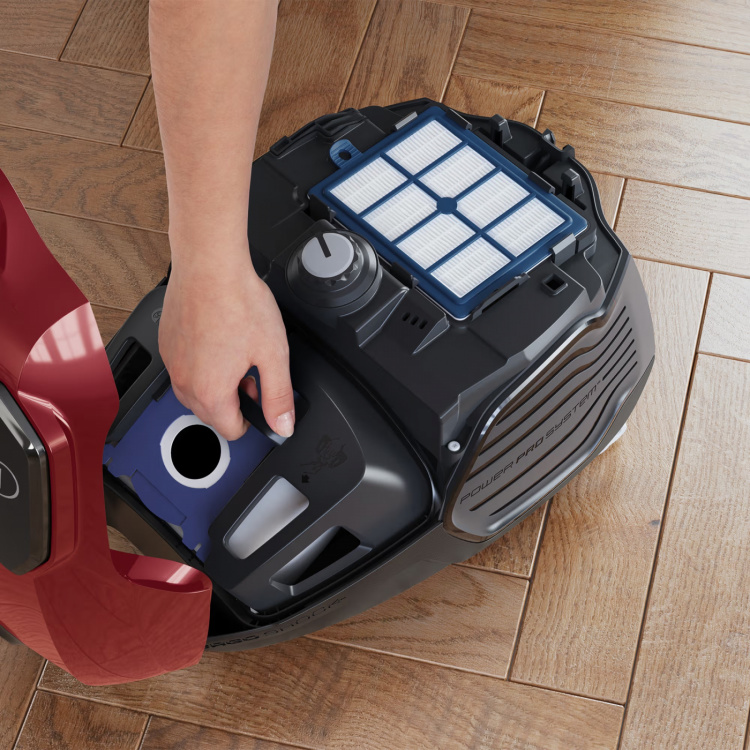 Electrolux EPF61RR PowerForce Dammsugare med påse, Röd