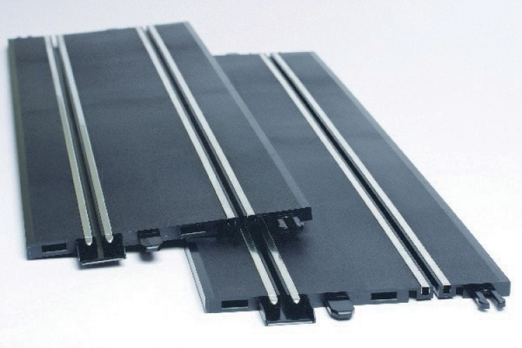 Scalextric 2st \'START\' track straight