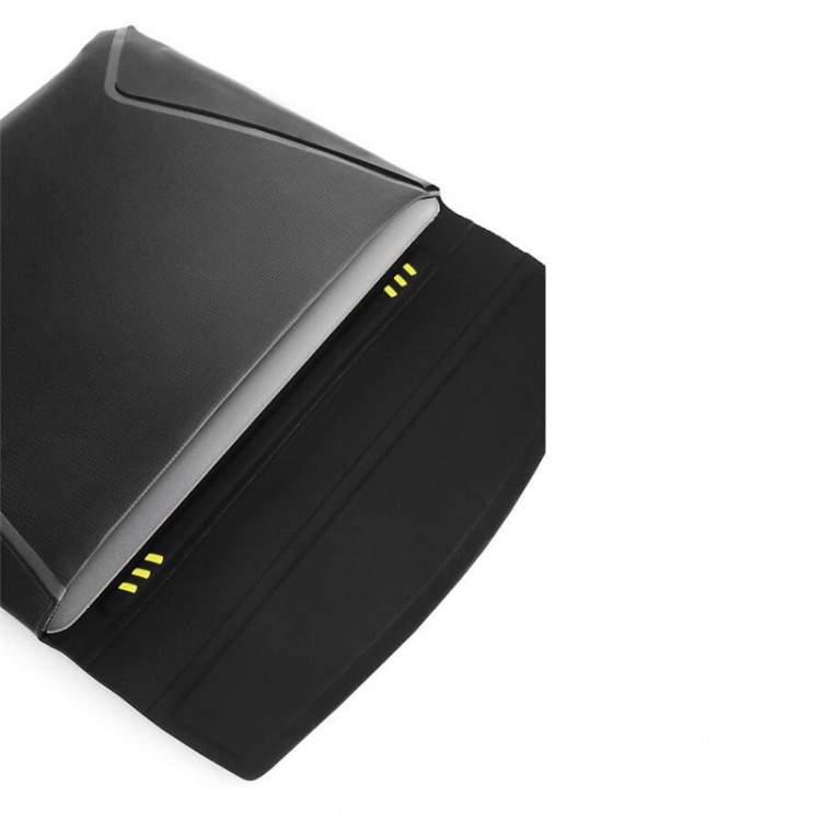 Samsonite leeve Thermo Tech f or MacBook, 15, Black Samsonite leeve Thermo Tech f or MacBook, 15, Black