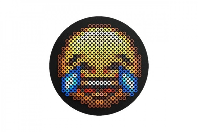 Beady Family+ 18.000 pärlor, 12 plattor, 1 pärlskrapa