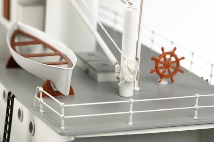 1:50 Hoga Pearl Harbor Tugboat -Wooden hull