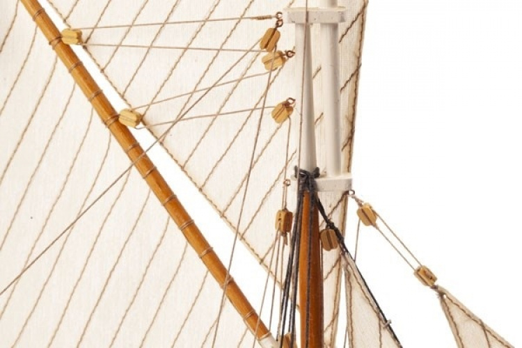 1:50 HENRIETTE MARIE - Wooden hull