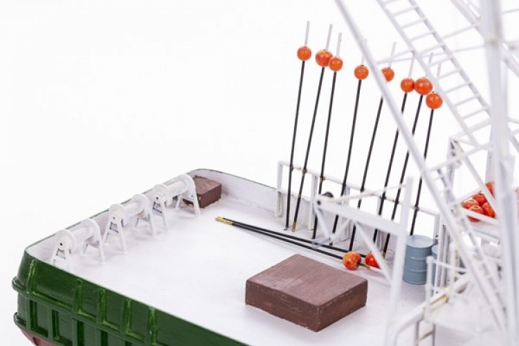 1:60 Andrea Gail -Wooden hull 1:60 Andrea Gail -Wooden hull