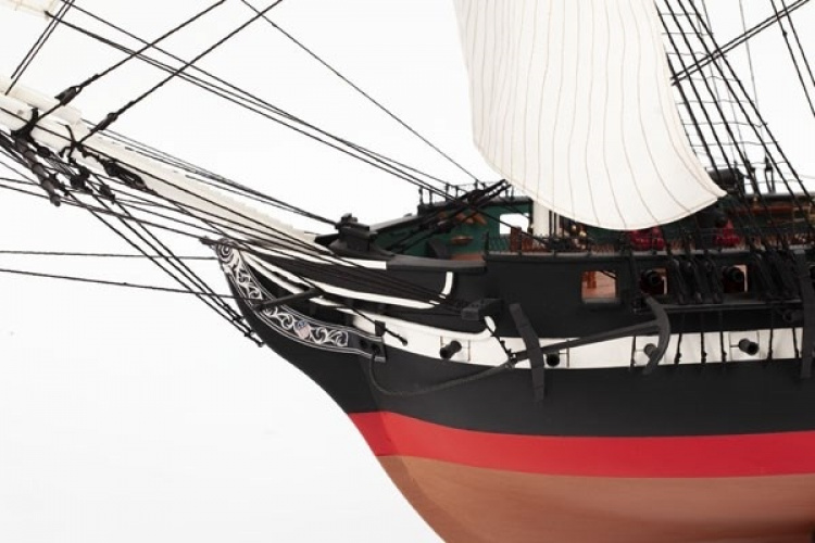 1:100 USS Constitution -Wooden hull