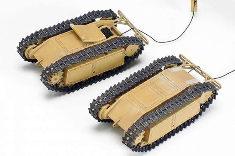 Tamiya 1/35 German Assault Pioneer Team & Goliath Set