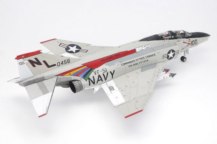 Tamiya 1/48 McDonnell Douglas T F-4B Phantom II T