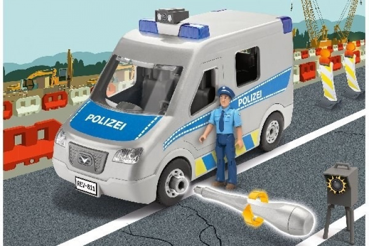 Revell Police Van