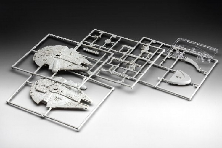 Revell Millennium Falcon