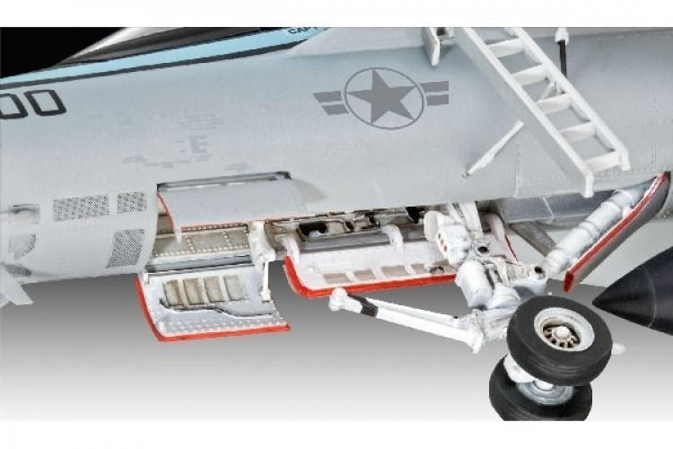 Revell 1:48 F/A-18E Super Hornet \'Top Gun