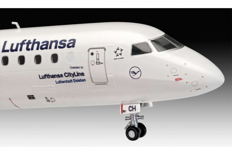 Revell Embraer 190 Lufthansa New Livery