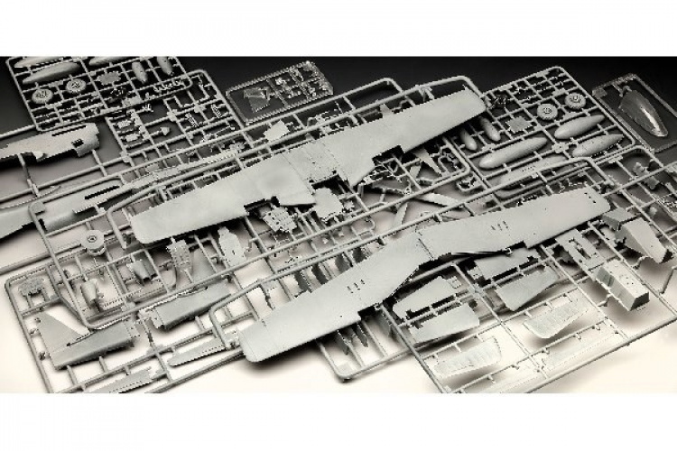 Revell P-51D-5NA Mustang (early version