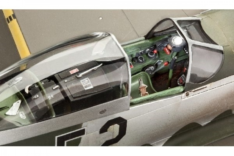 Revell P-51D-5NA Mustang (early version