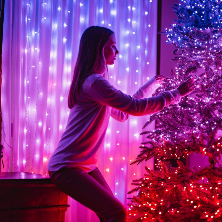 Twinkly Curtain 210 RGB+W LEDs Gen.II