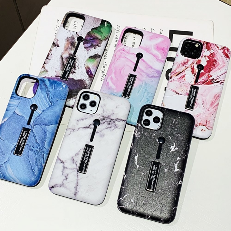 Fashion case with finger holder - iPhone 11 Pro Max