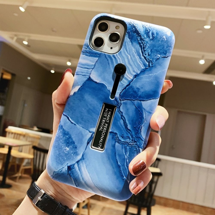 Fashion case with finger holder - iPhone 11 Pro Max