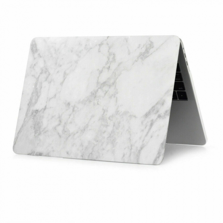 Hard plastic case for MacBook Pro 16