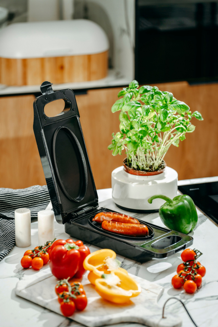 Adler AD 3066 Multifunctional device - toasting, baking, grilling (Double-sided) Adler AD 3066 Multifunctional device - toasting, baking, grilling (Double-sided)