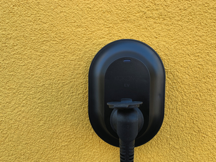 Kokong Ev Zen Charger, Polar Black Kokong Ev Zen Charger, Polar Black