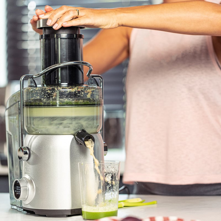 Solis Juice Fountain Compact Slowjuicer 1200W Solis Juice Fountain Compact Slowjuicer 1200W