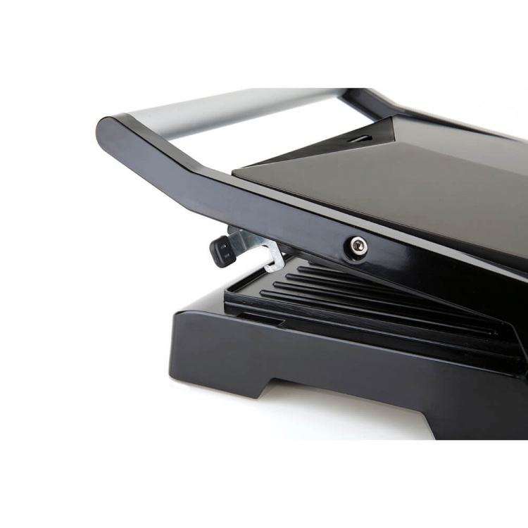 BLACK+DECKER 1000W grill with 23x14.5 surface plates BLACK+DECKER 1000W grill with 23x14.5 surface plates