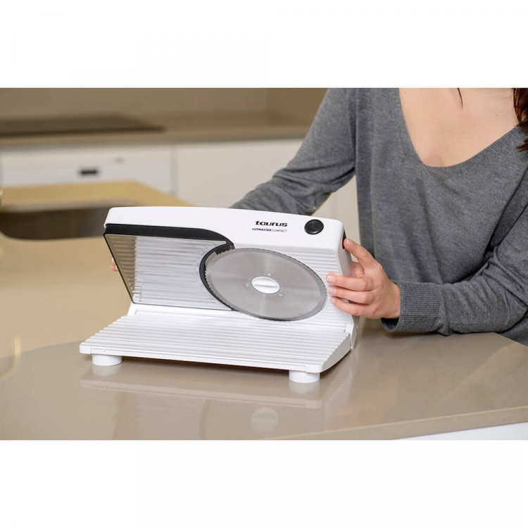 Taurus Cutmaster Compact Food Slicer 100W/17cm Taurus Cutmaster Compact Food Slicer 100W/17cm