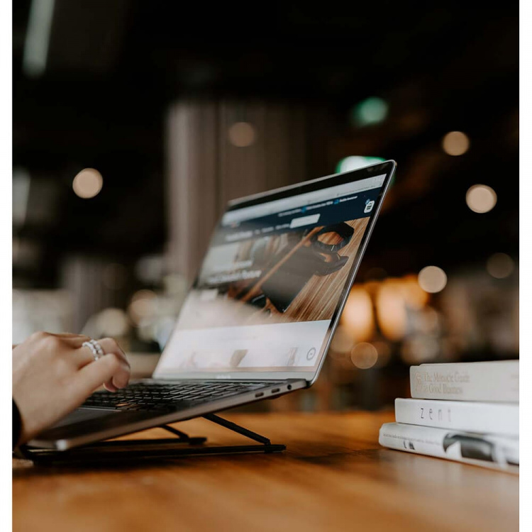 SWEDISH POSTURE Ergonomic Computer Stand SWEDISH POSTURE Ergonomic Computer Stand