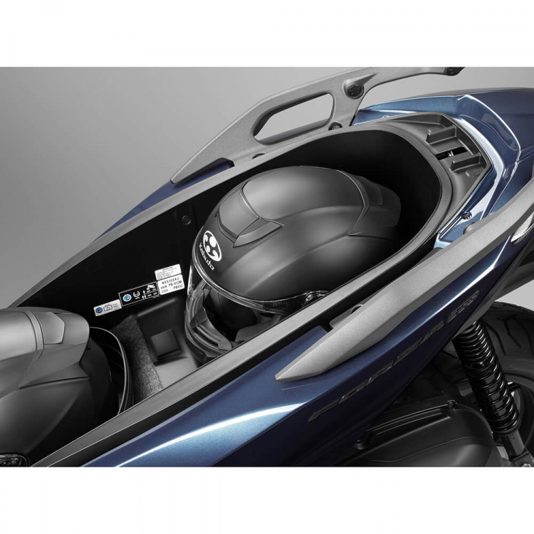 COBBLESTONE GPS Tracker Universal Black