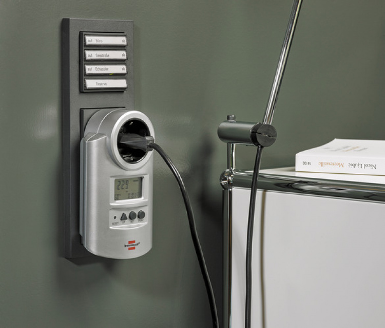 Primera-Line energy meter / electricity meter for the calculation of energy consumption and energy costs Primera-Line energy meter / electricity meter for the calculation of energy consumption and energy costs