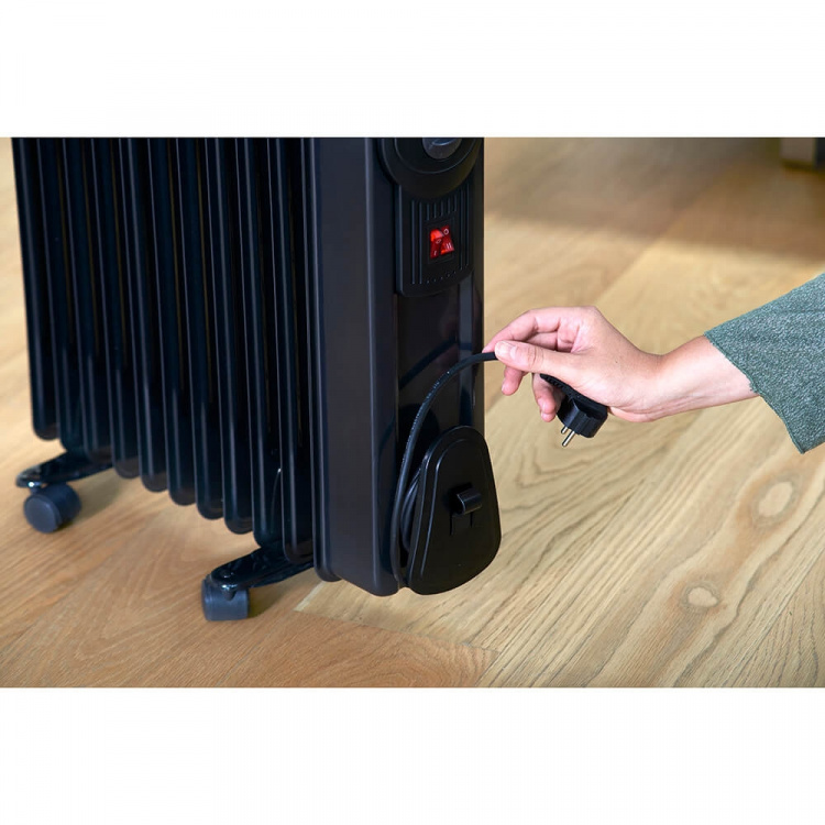 BLACK+DECKER Oil Heater 2000W Black