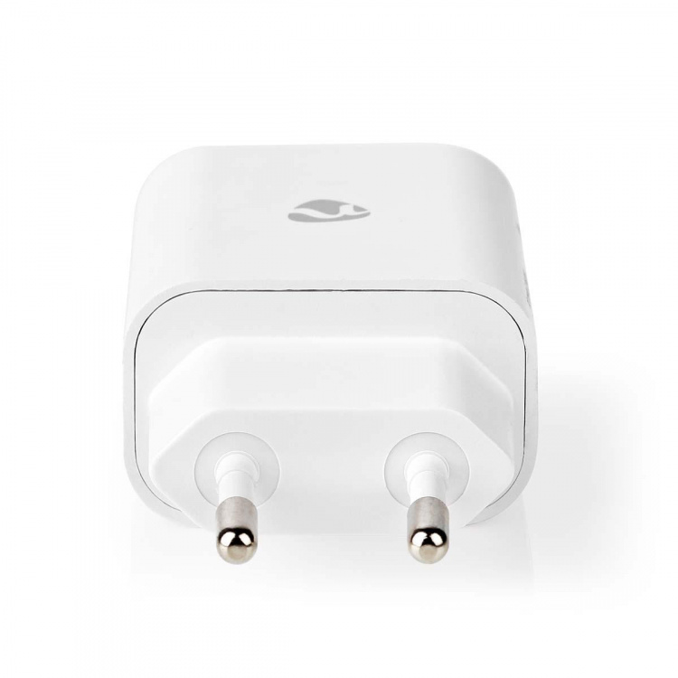 Nedis Wall Charger | PD3.0 20W | Quick charge feature | 1.67 / 2.22 / 3.0 A | Number of outputs: 1 | USB-C™ | Lightning 8-Pin (Loose) Cable | 1.00 m | Automatic Voltage Selection | White