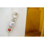 SKROSS Travel Adapter World-to-Europe Earthed SKROSS Travel Adapter World-to-Europe Earthed