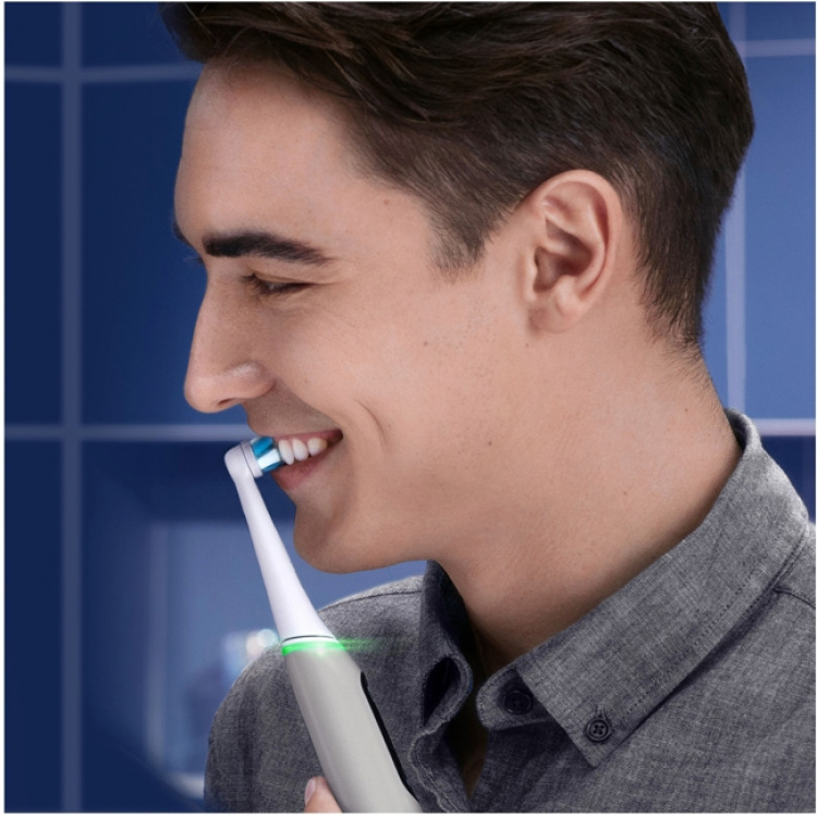 Oral B Eltandborste iO6 Series M6 Gre Oral B Eltandborste iO6 Series M6 Gre