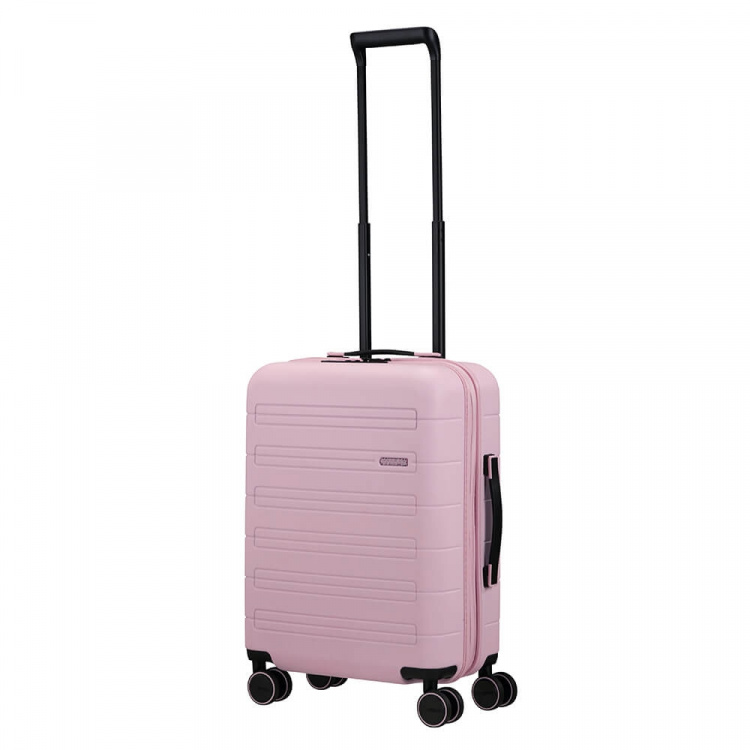 American Tourister Nova Stream Spinner 55/20 Expand Soft Pink American Tourister Nova Stream Spinner 55/20 Expand Soft Pink