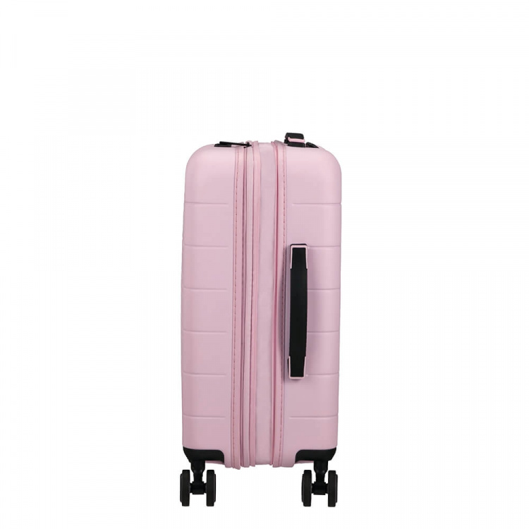 American Tourister Nova Stream Spinner 55/20 Expand Soft Pink American Tourister Nova Stream Spinner 55/20 Expand Soft Pink