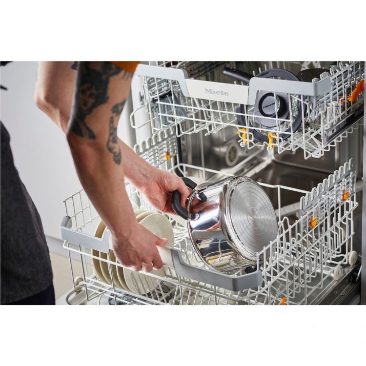 Fiskars FF gryta 5 L med lock Fiskars FF gryta 5 L med lock