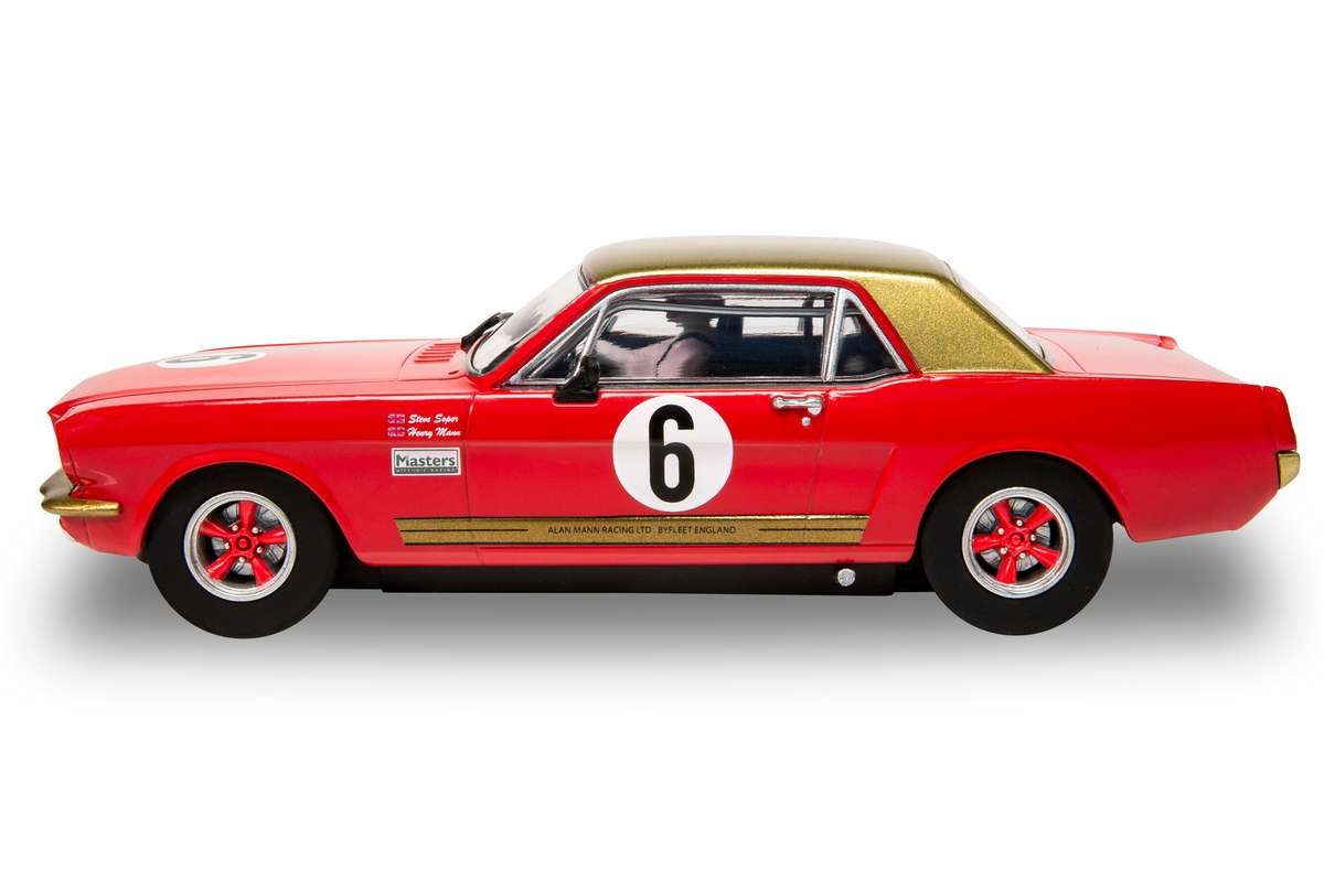 Scalextric mustang hotsell