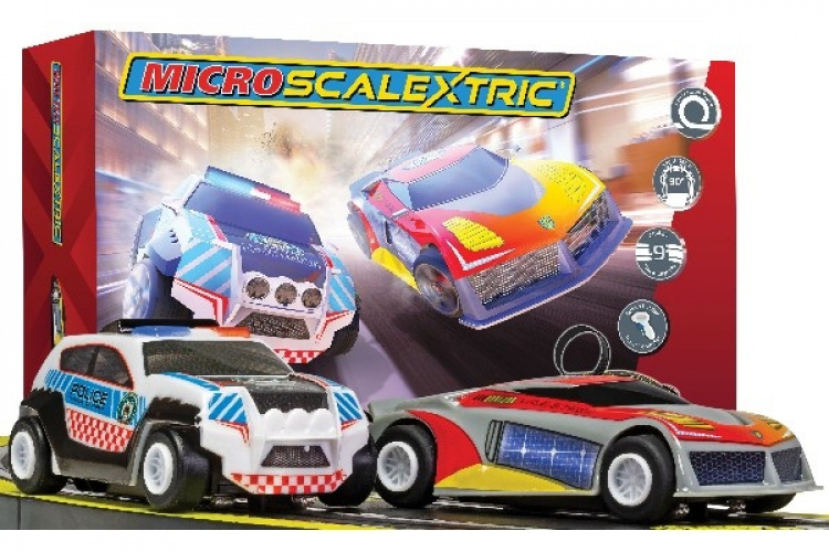 SCALEXTRIC Micro Scalextric Law Enforcer Mains Powered Race S