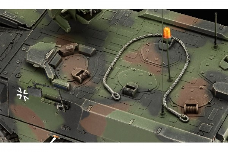 Revell GTK Boxer GTFz 1:35 Revell GTK Boxer GTFz 1:35