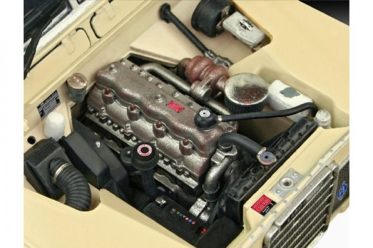 Revell Model Set Land Rover Series III LWB 1:24