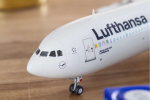 Revell Airbus A330-300 - Lufthansa \'New Livery\' 1:144 Revell Airbus A330-300 - Lufthansa \'New Livery\' 1:144
