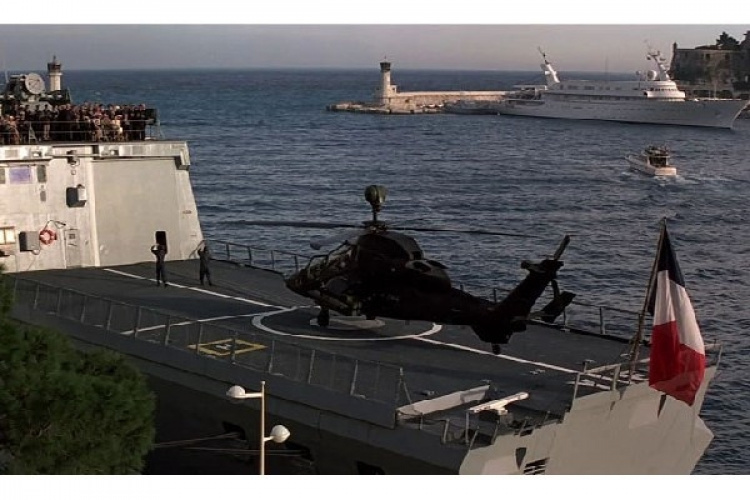 Revell James Bond \'Eurocopter Tiger\' 1:72 gift set