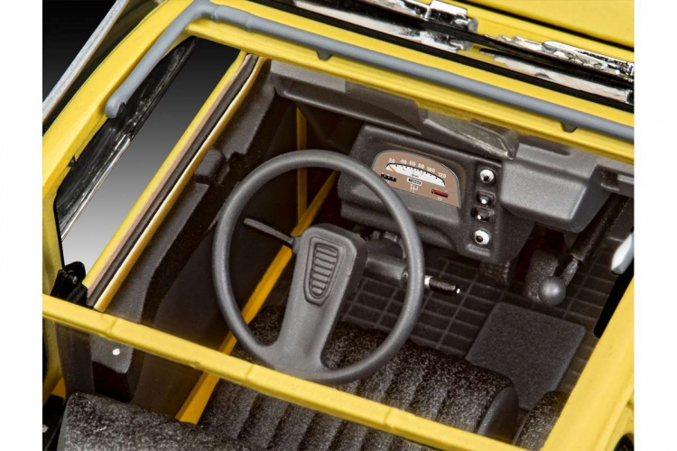 Revell James Bond \'Citroen 2 CV\' 1:24 gift set