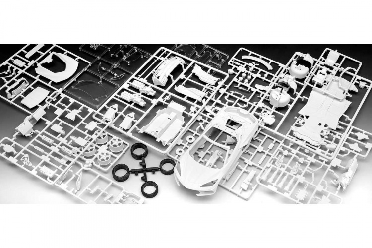 Revell Corvette C8 Coupé 1:24