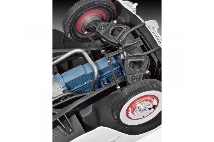 Revell 1953 Corvette Roadster 1:24 Revell 1953 Corvette Roadster 1:24