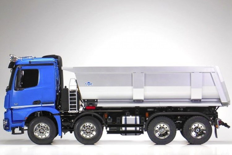 TAMIYA 1/14 R/C Mercedes-Benz Arocs 4151 8x4 Tipper Truck TAMIYA 1/14 R/C Mercedes-Benz Arocs 4151 8x4 Tipper Truck